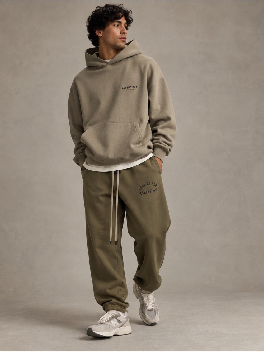 Fear of God Essentials Sweatpants Olive Fleece Logo Oversized Unisex Mens S